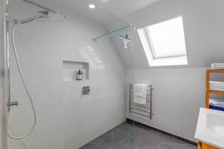 Photo of property in 21 Condell Avenue, Papanui, Christchurch, 8053