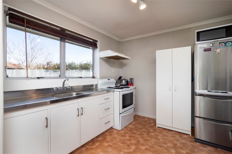 Photo of property in 12 Redbridge Lane, Sydenham, Christchurch, 8023