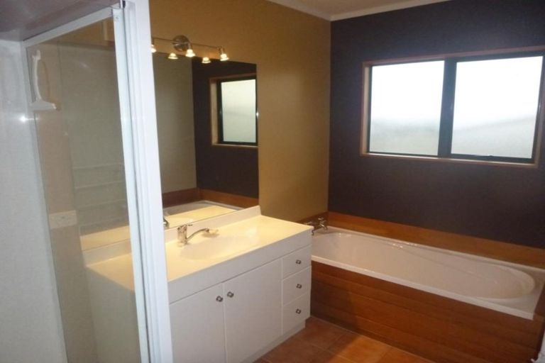 Photo of property in 97 Viewmont Drive, Harbour View, Lower Hutt, 5010