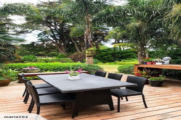 Photo of property in 78b Koraha Road, Kumeu, 0892