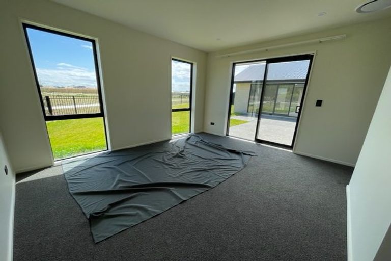 Photo of property in 14 Hollard Crescent, Lincoln, 7608