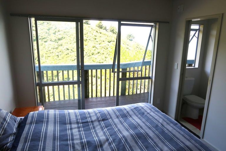 Photo of property in Onslow Heights, 17h Onslow Road, Khandallah, Wellington, 6035