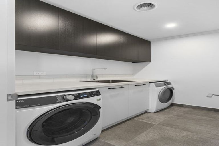 Photo of property in 14 Merino Crescent, Kirwee, 7571