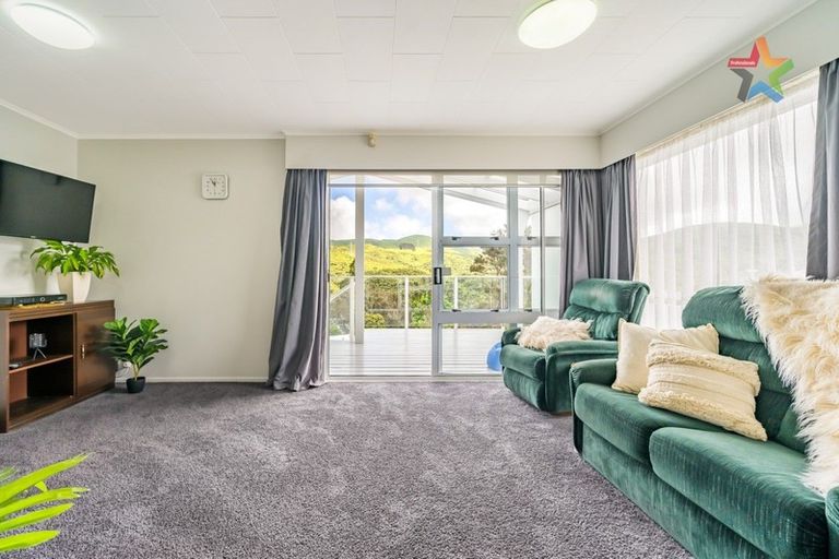 Photo of property in 131 Major Drive, Kelson, Lower Hutt, 5010