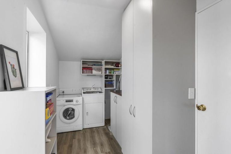 Photo of property in 1/142 Petrie Street, Richmond, Christchurch, 8013