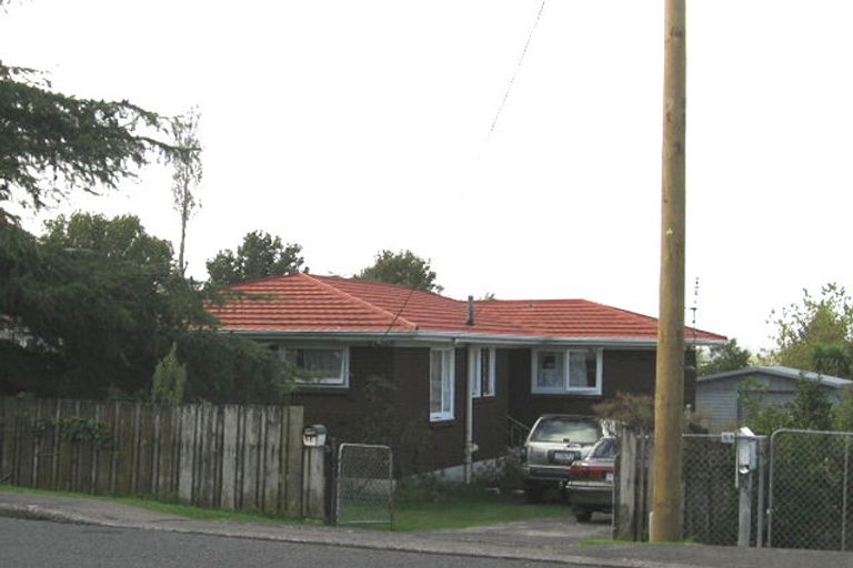 Photo of property in 56 Royal Road, Massey, Auckland, 0614
