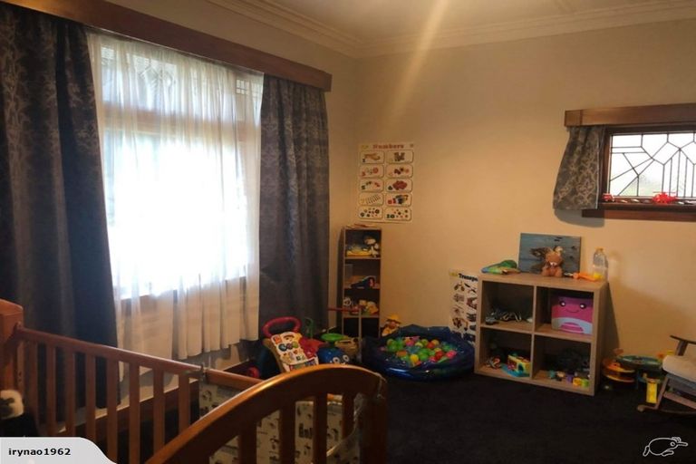 Photo of property in 43 Glen Road, Mornington, Dunedin, 9011