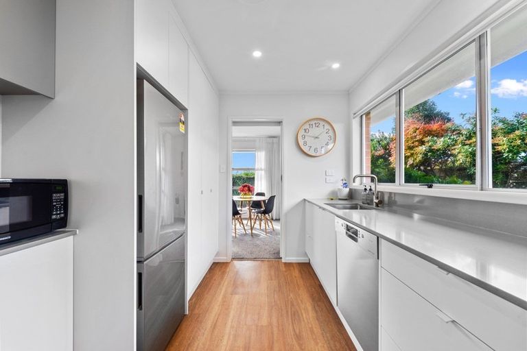 Photo of property in 10b Willmott Place, Springfield, Rotorua, 3015