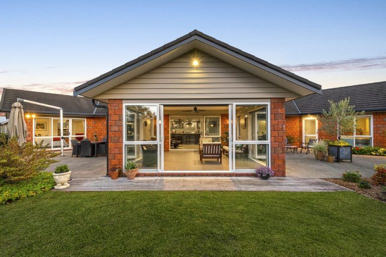 Photo of property in 361 Waitoki Road, Waitoki, Kaukapakapa, 0871