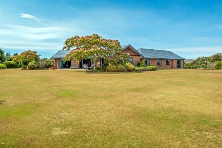 Photo of property in 4 Piako Drive, Darfield, 7571