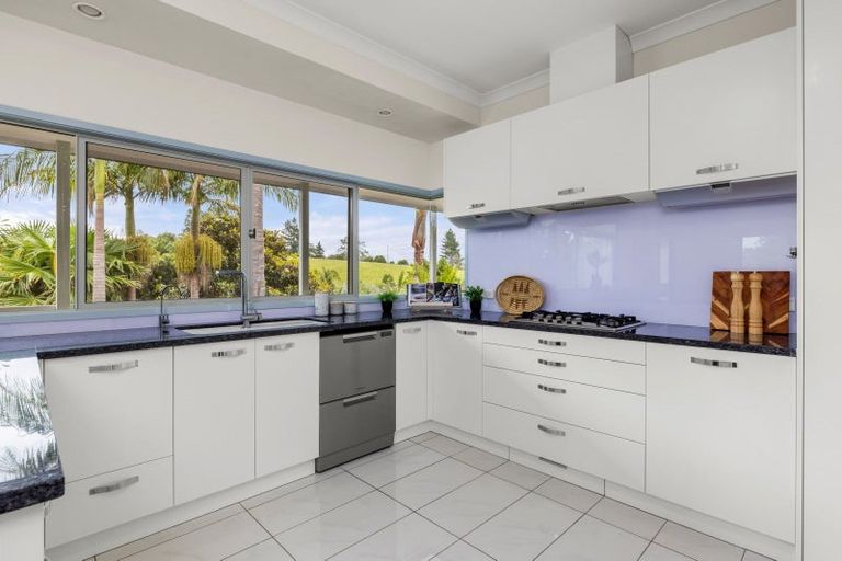Photo of property in 33a Skudders Beach Road, Kerikeri, 0294