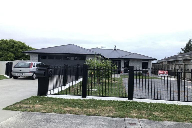 Photo of property in 4 Astor Avenue, Dinsdale, Hamilton, 3204