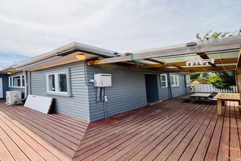 Photo of property in 5a Avalon Crescent, Avalon, Lower Hutt, 5011