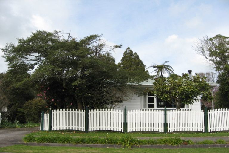 Photo of property in 11c Tawa Street, Inglewood, 4330