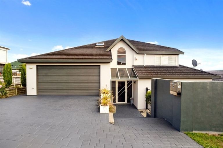 Photo of property in 9 Dornoch Place, Papakowhai, Porirua, 5024