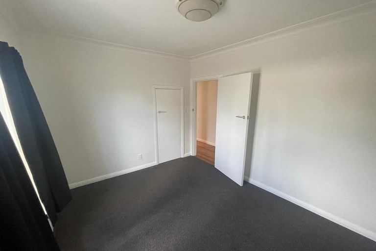 Photo of property in 2/32 Doment Crescent, Orewa, 0931