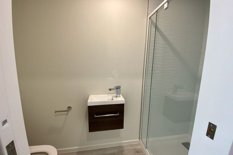 Photo of property in 8/9a Maronan Street, Woolston, Christchurch, 8023