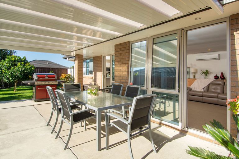 Photo of property in 22 Annandale Drive, Pyes Pa, Tauranga, 3112