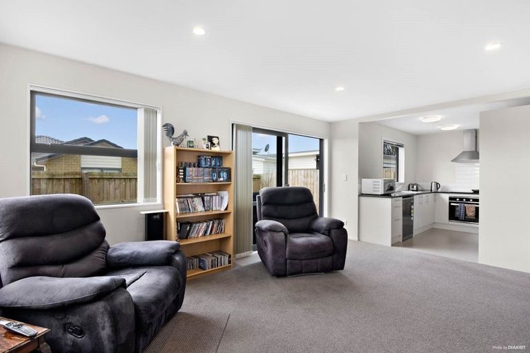 Photo of property in 6 Totara Meadows Court, Wiri, Auckland, 2104