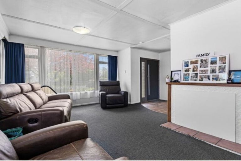 Photo of property in 25 Whitworth Road, Utuhina, Rotorua, 3015