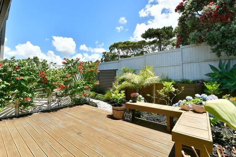 Photo of property in 1191 Whangaparaoa Road, Gulf Harbour, Whangaparaoa, 0930