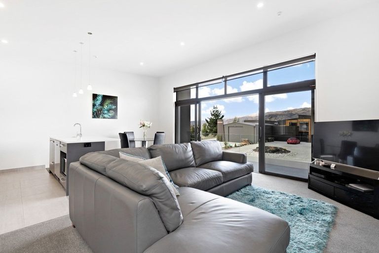 Photo of property in 4 Monaco Drive, Cromwell, 9384