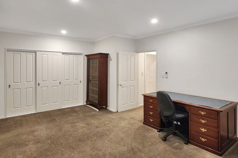 Photo of property in 40 Futuna Close, Karori, Wellington, 6012