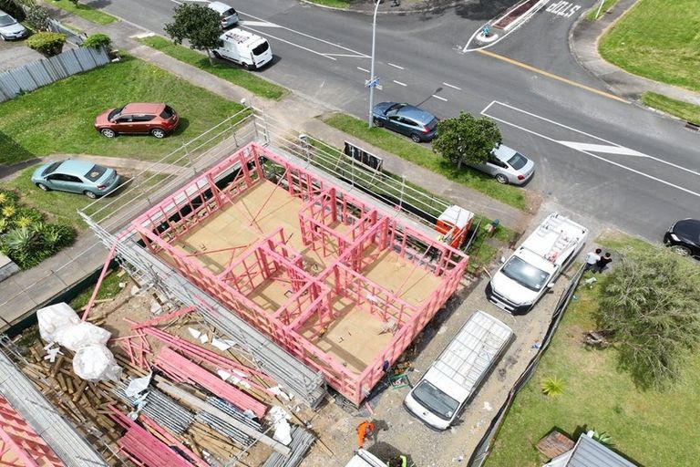 Photo of property in 80 Reeves Road, Pakuranga Heights, Auckland, 2010