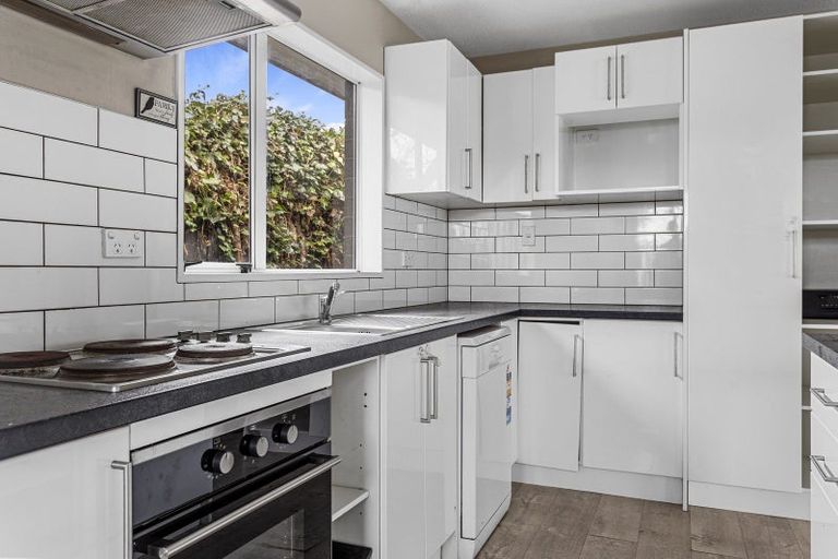 Photo of property in 14 Laura Kent Place, Woolston, Christchurch, 8023