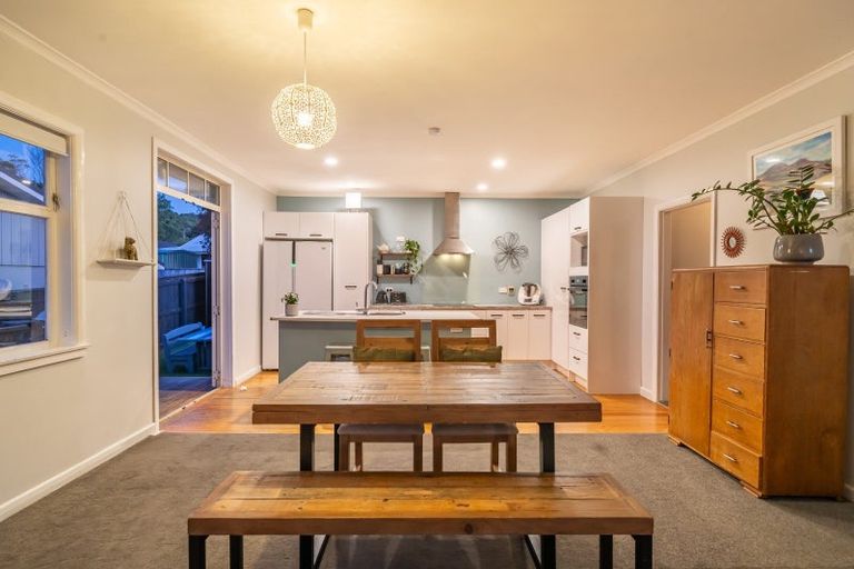 Photo of property in 14 Pempsey Street, Silverstream, Upper Hutt, 5019