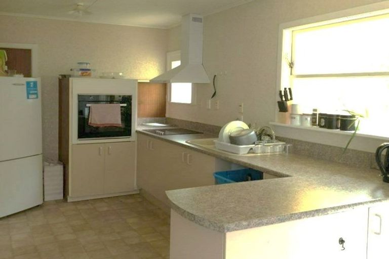 Photo of property in 231 Dowse Drive, Maungaraki, Lower Hutt, 5010