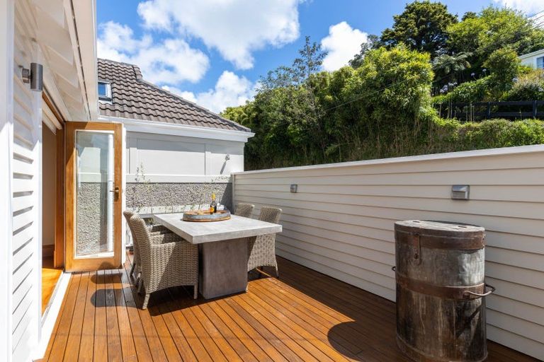 Photo of property in 83 Brougham Street, New Plymouth, 4310