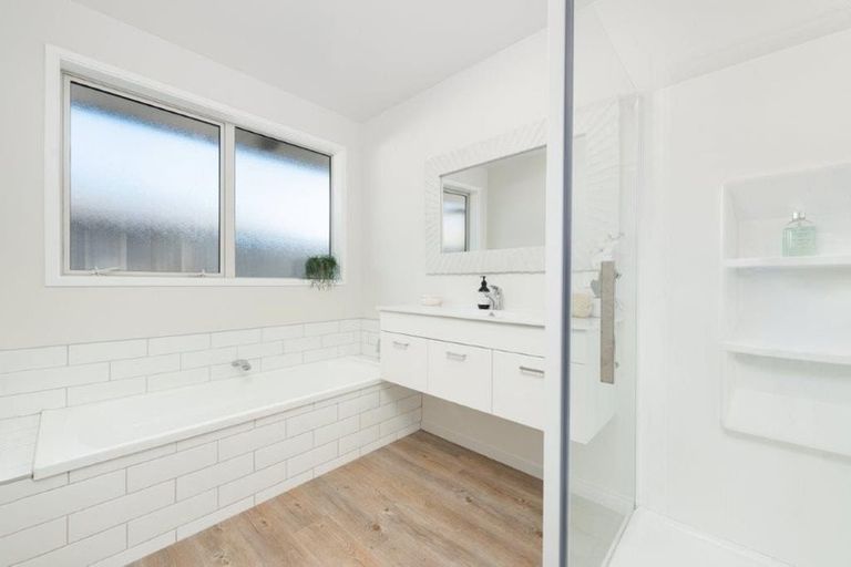 Photo of property in 91 Puhirake Crescent, Pyes Pa, Tauranga, 3112