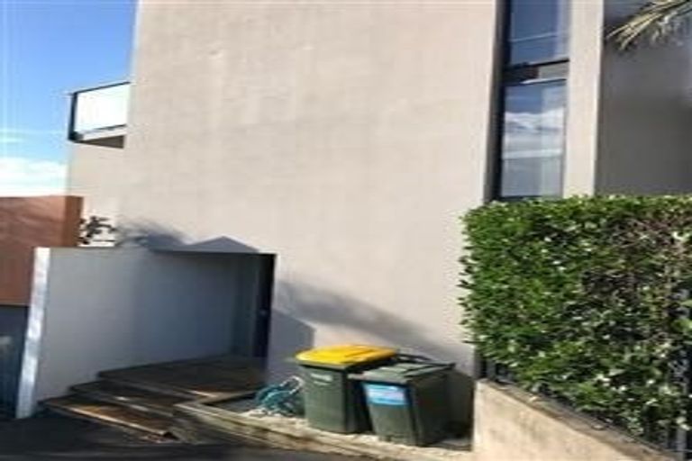 Photo of property in 1/27 Prospect Terrace, Milford, Auckland, 0620