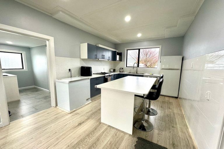 Photo of property in 195 Clyde Street, Balclutha, 9230