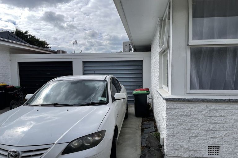 Photo of property in 2/5 Pitt Place, St Albans, Christchurch, 8014