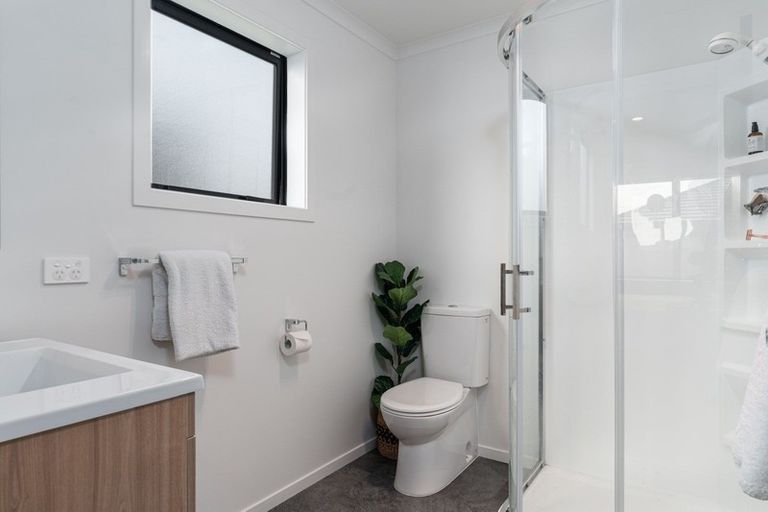 Photo of property in 16 Mitre Way, Solway, Masterton, 5810