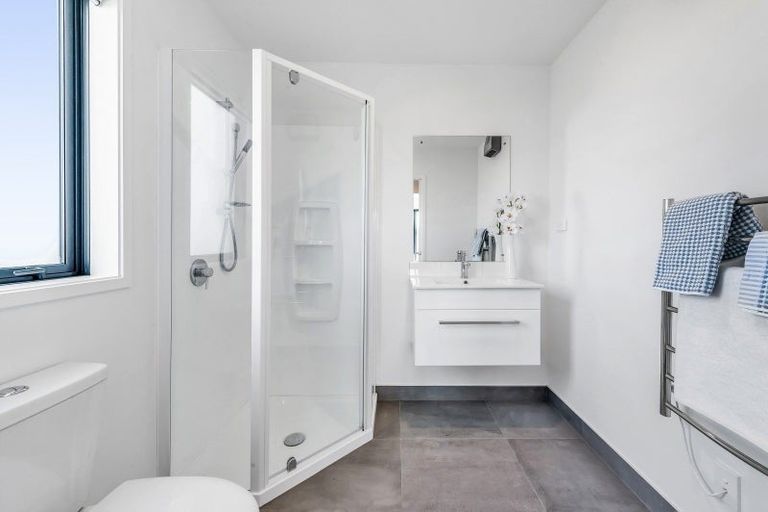 Photo of property in 15 Kewai Court, Pegasus, 7612