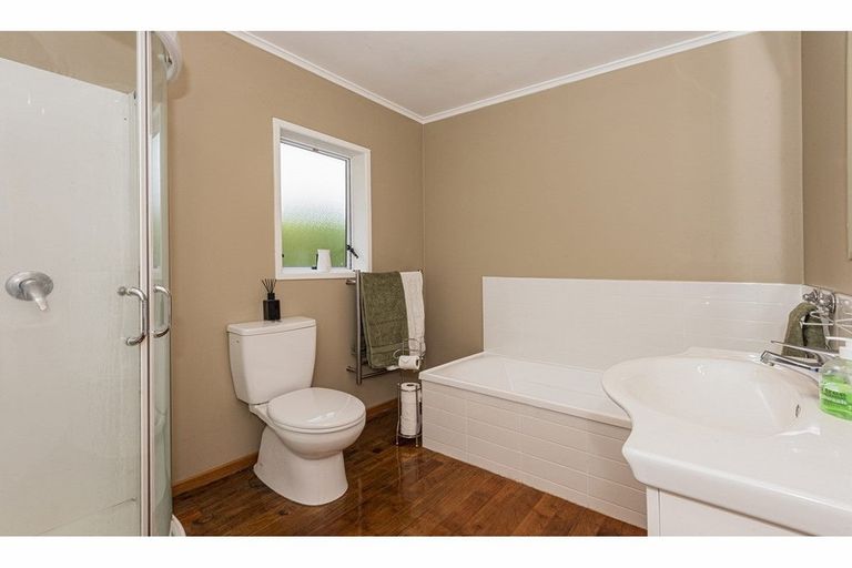 Photo of property in 10 Tanekaha Drive, Parahaki, Whangarei, 0112