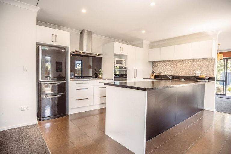 Photo of property in 68a Baker Street, New Brighton, Christchurch, 8083