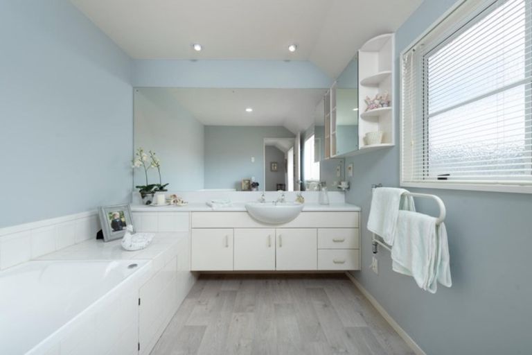 Photo of property in 4/32 Percival Avenue, Matua, Tauranga, 3110