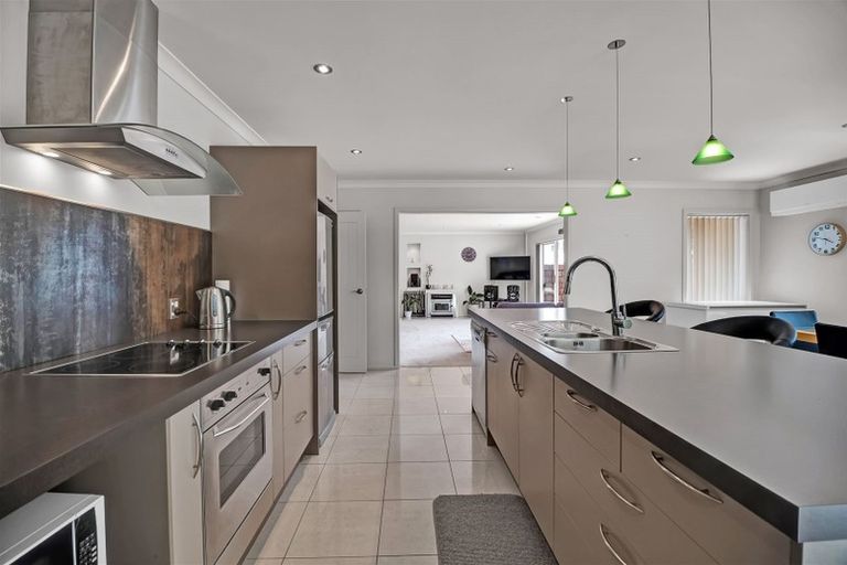 Photo of property in 7a Dives Avenue, Hawera, 4610