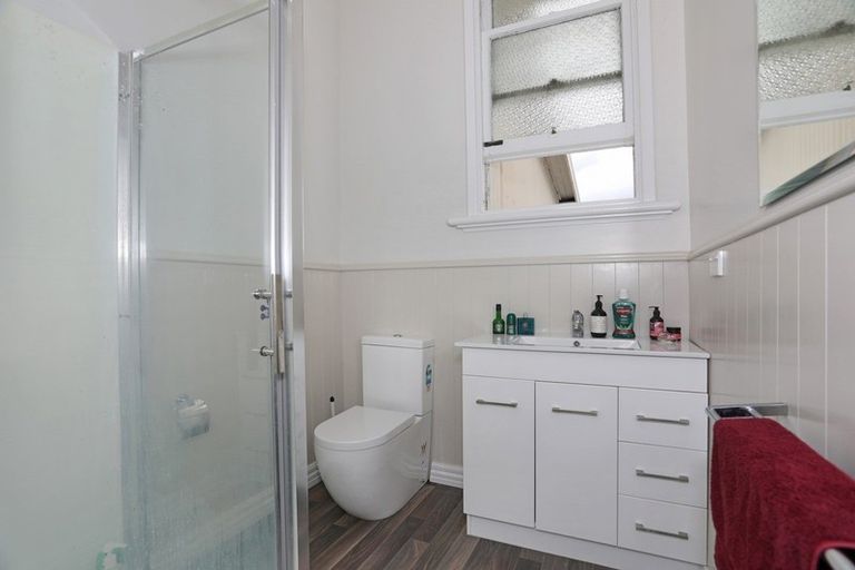 Photo of property in 12/14 High Street, Marton, 4710