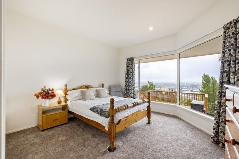 Photo of property in 126 Cannon Hill Crescent, Mount Pleasant, Christchurch, 8081
