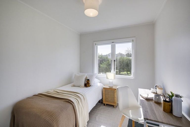 Photo of property in 1 Palmerston Road, Havelock North, 4130