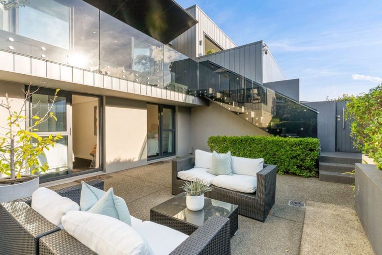 Photo of property in 1/58 The Parade, Bucklands Beach, Auckland, 2012