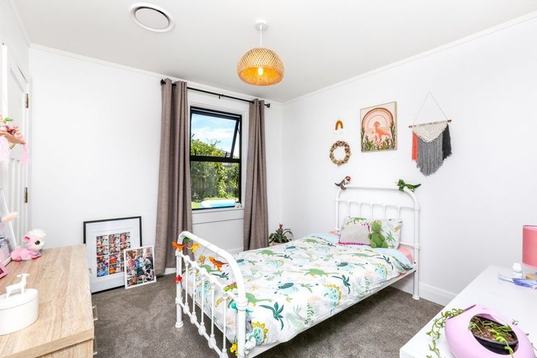 Photo of property in 105 Parklands Avenue, Bell Block, New Plymouth, 4312