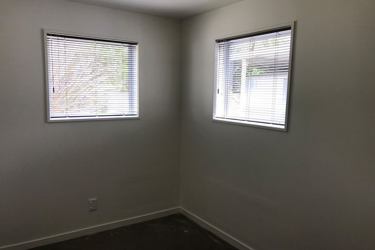 Photo of property in 27 Earls Road, Saint Clair, Dunedin, 9012