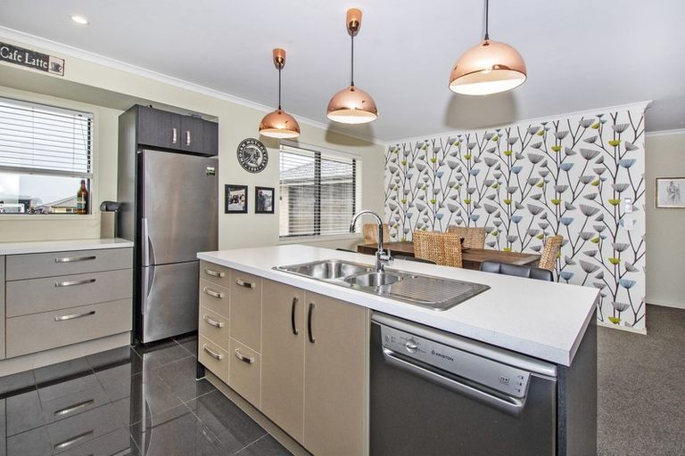 Photo of property in 11 Timara Avenue, Tikipunga, Whangarei, 0112