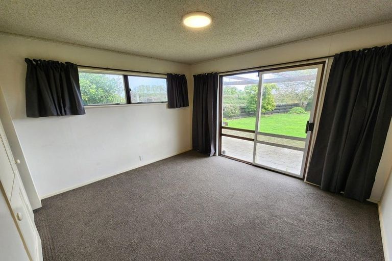 Photo of property in 56 Kentucky Way, Awapuni, Palmerston North, 4412